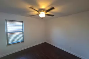 1303 Sutherland Ct, Lynn Haven, FL 32444 - Photo 16