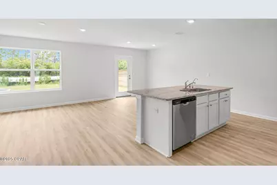 1617 Richmond Street, Chipley, FL 32428 - Photo 2