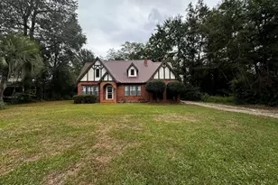 2986 Daniels St, Marianna, FL 32446 - Photo 1