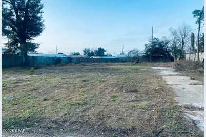 2604 W 20th Street, Panama City, FL 32405 - Photo 1