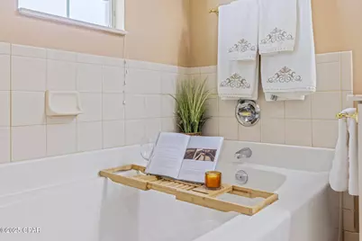 240 Oxford Avenue, Panama City Beach, FL 32413 - Photo 24