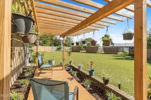 5526 Lakewood Cir, Panama City, FL 32404 - Photo 4