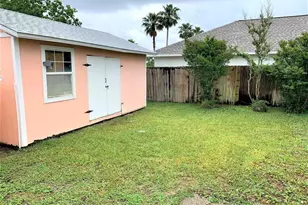 221 Poinsettia Dr, Panama City Beach, FL 32413 - Photo 20