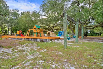 4505 Leisure Lakes Drive, Chipley, FL 32428 - Photo 84