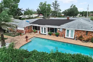 931 Andrew Cir, Panama City, FL 32405 - Photo 10