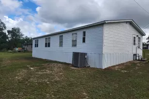 17446 Guilford Ct, Blountstown, FL 32424 - Photo 14