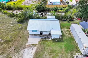 57 1st St, Mexico Beach, FL 32456 - Photo 30