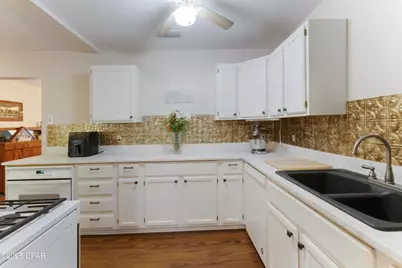 109 N Cove Lane, Panama City, FL 32401 - Photo 16