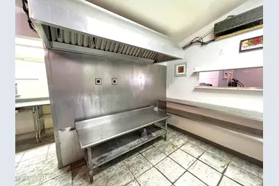 7700 US Highway 90, Defuniak Springs, FL 32433 - Photo 10