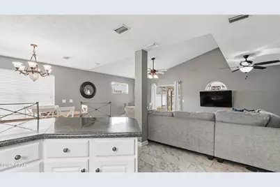 11706 Seashore Lane, Panama City Beach, FL 32407 - Photo 12