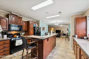 11233 Lawrence Rd, Fountain, FL 32438 - Photo 20