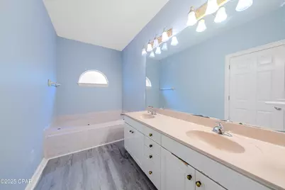 4710 The Oaks Dr Drive, Marianna, FL 32446 - Photo 8