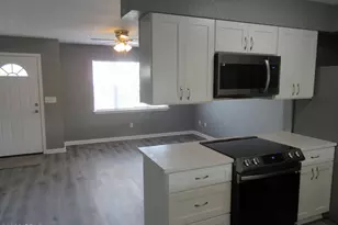 134 Parker Village Cir, Panama City, FL 32404 - Photo 8