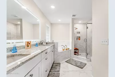 1107 N College Boulevard, Lynn Haven, FL 32444 - Photo 10