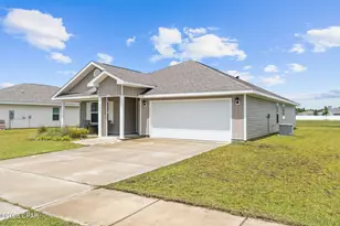 6401 Bellavia Ln, Panama City, FL 32404 - Photo 2