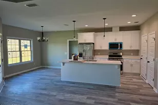 863 E 12th St, Lynn Haven, FL 32444 - Photo 12