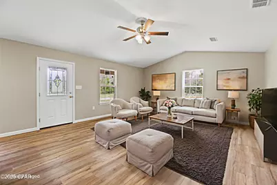 6667 Grande Oak Loop, Grand Ridge, FL 32442 - Photo 2