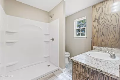 6667 Grande Oak Loop, Grand Ridge, FL 32442 - Photo 8