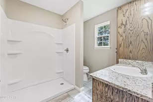 6667 Grande Oak Loop, Grand Ridge, FL 32442 - Photo 8