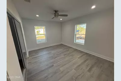 25 W Cooper Drive, Panama City, FL 32404 - Photo 22