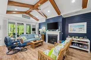 9302 Paradise Dr, Panama City Beach, FL 32413 - Photo 8