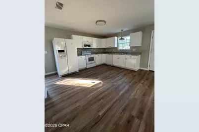 6630 Grande Oak Loop, Grand Ridge, FL 32442 - Photo 4