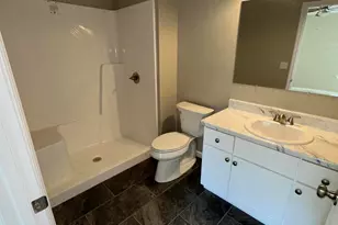 6630 Grande Oak Loop, Grand Ridge, FL 32442 - Photo 6