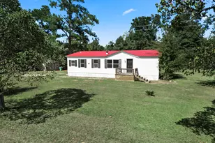 7868 Suellen St, Sneads, FL 32460 - Photo 2
