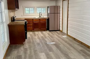 5678 Hummingbird Rd, Bascom, FL 32423 - Photo 10