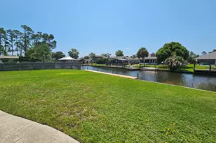 2103 Coral Dr, Lynn Haven, FL 32444 - Photo 46