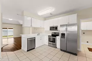 4314 Legend Pl, Panama City, FL 32408 - Photo 8