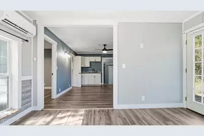 905 Joshua Drive, Chipley, FL 32428 - Photo 8