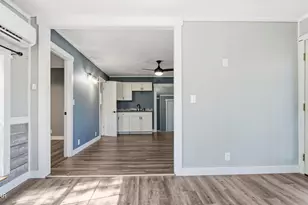 905 Joshua Dr, Chipley, FL 32428 - Photo 8