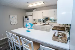 17462 Front Beach, Panama City Beach, FL 32413 - Photo 10