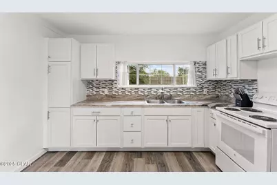 213 S Berthe Avenue, Panama City, FL 32404 - Photo 16