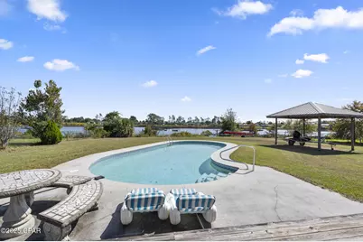 284 Sukoshi Drive, Panama City, FL 32404 - Photo 1