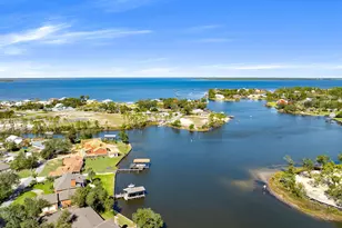 2446 Pretty Bayou Blvd, Panama City, FL 32405 - Photo 54