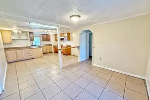 5332 Ceiley St, Graceville, FL 32440 - Photo 8