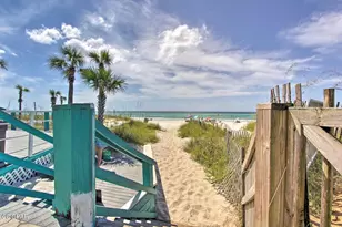 17462 Front Beach Rd, Panama City Beach, FL 32413 - Photo 16