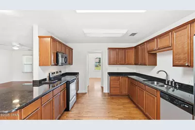 215 N Macarthur Avenue, Panama City, FL 32401 - Photo 18