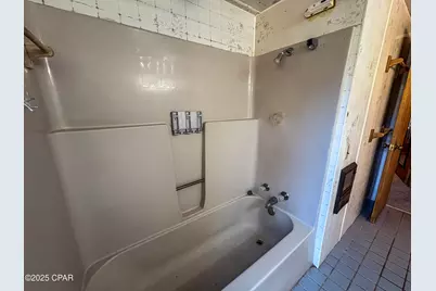 20814 NW Willow Bend Road, Altha, FL 32421 - Photo 32