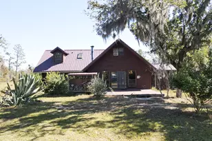20814 NW Willow Bend Rd, Altha, FL 32421 - Photo 1
