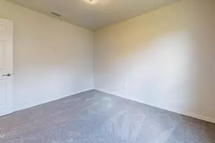 4210 Auburndale Dr, Chipley, FL 32428 - Photo 6