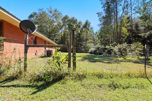 2826 Irene St, Ponce de Leon, FL 32455 - Photo 18