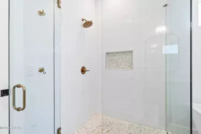 7028 Thomas Drive, Panama City Beach, FL 32408 - Photo 24