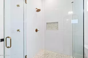 7028 Thomas Dr, Panama City Beach, FL 32408 - Photo 24