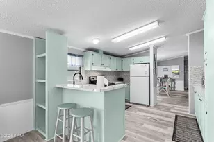 688 Malaga Pl, Panama City Beach, FL 32413 - Photo 14