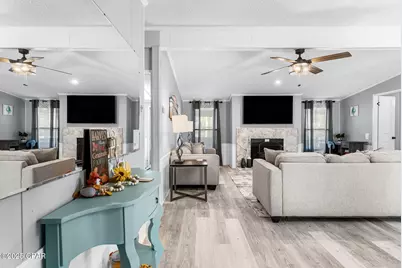 688 Malaga Place, Panama City Beach, FL 32413 - Photo 2