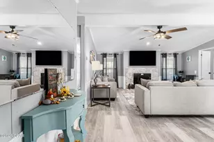 688 Malaga Pl, Panama City Beach, FL 32413 - Photo 2