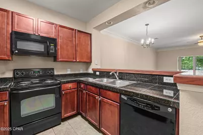 406 Baldwin Rowe Circle #406, Panama City, FL 32405 - Photo 8